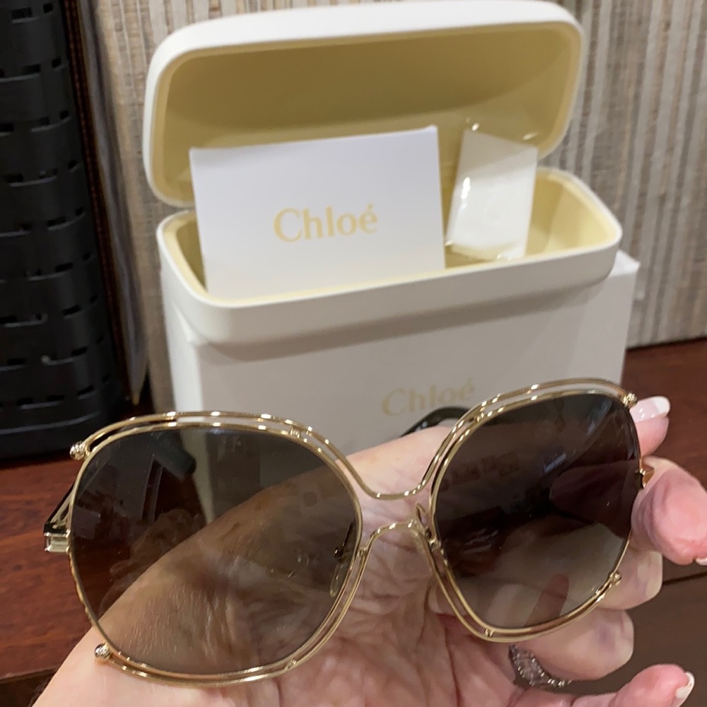Chloe square Sunglasses in gold